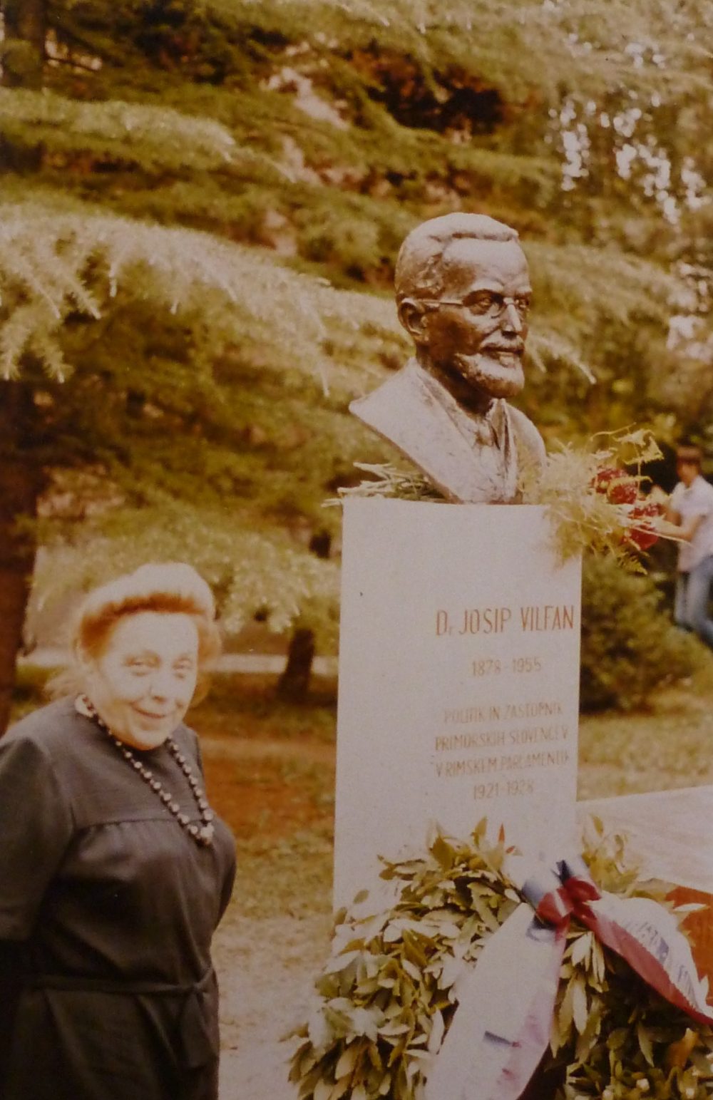 Odkritje spomenika dr. Josipu Vilfanu v Novi Gorici