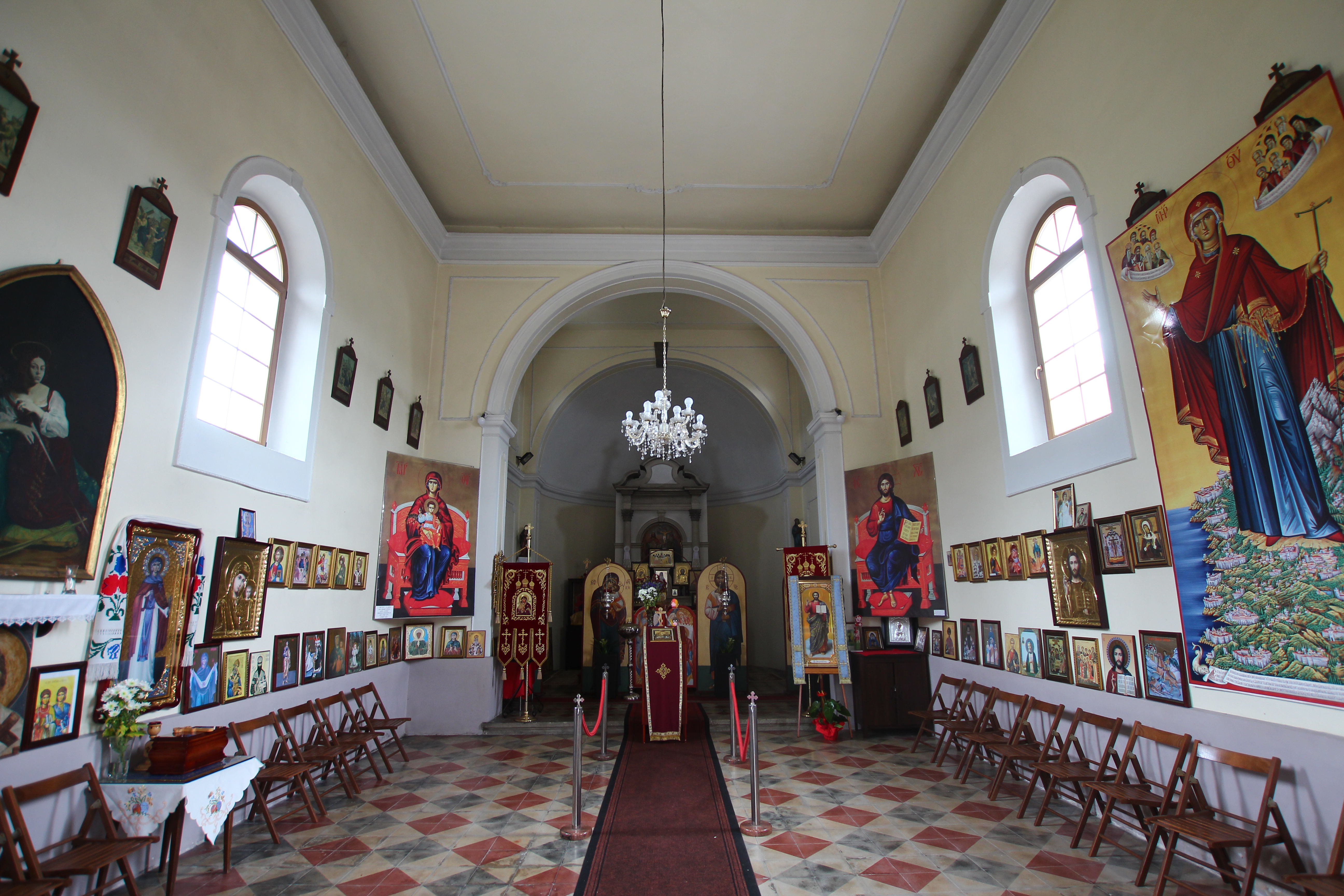 Podružnična cerkev sv. Trojice v Kromberku