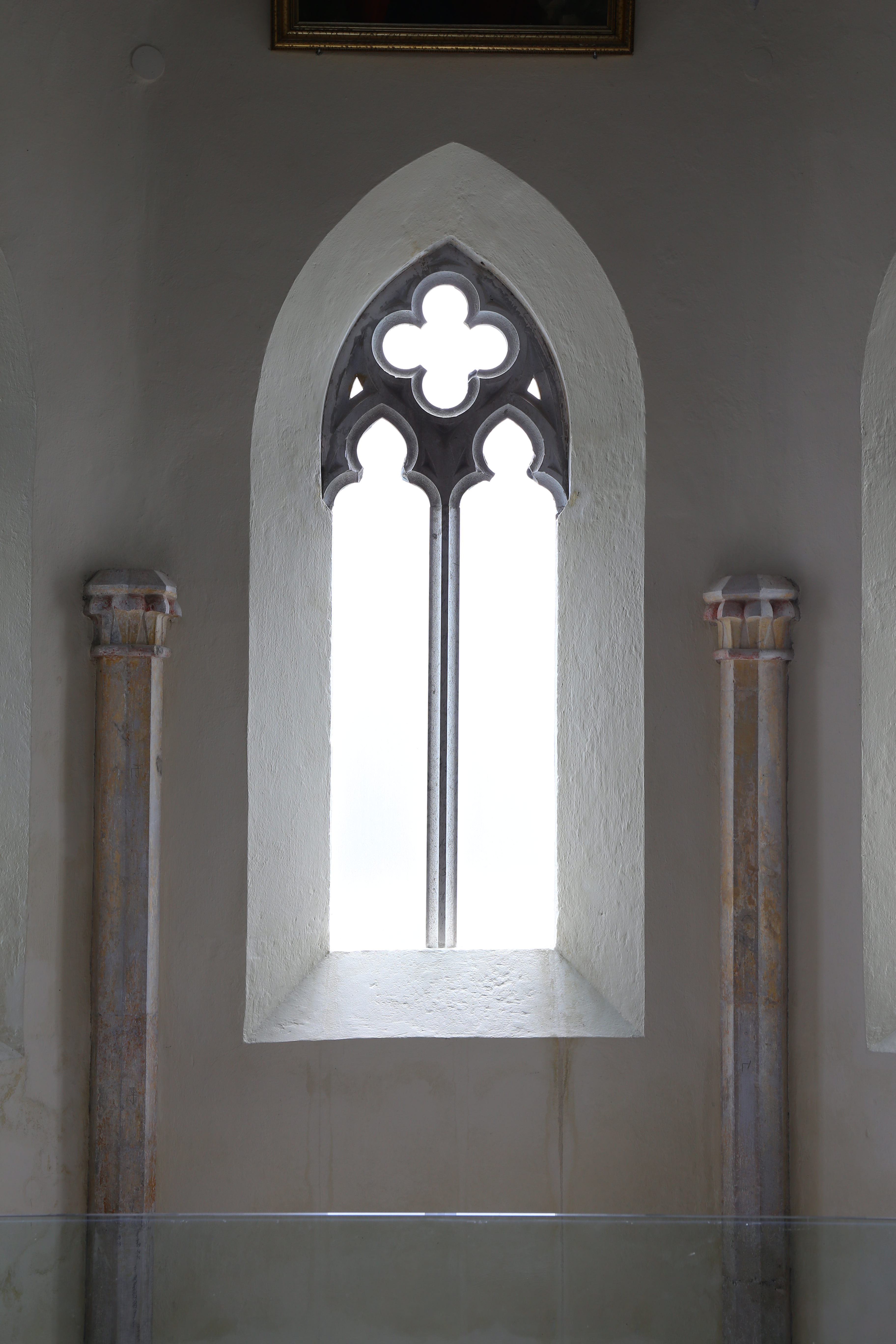 Del gotskega prezbiterija ž. c. v Grgarju