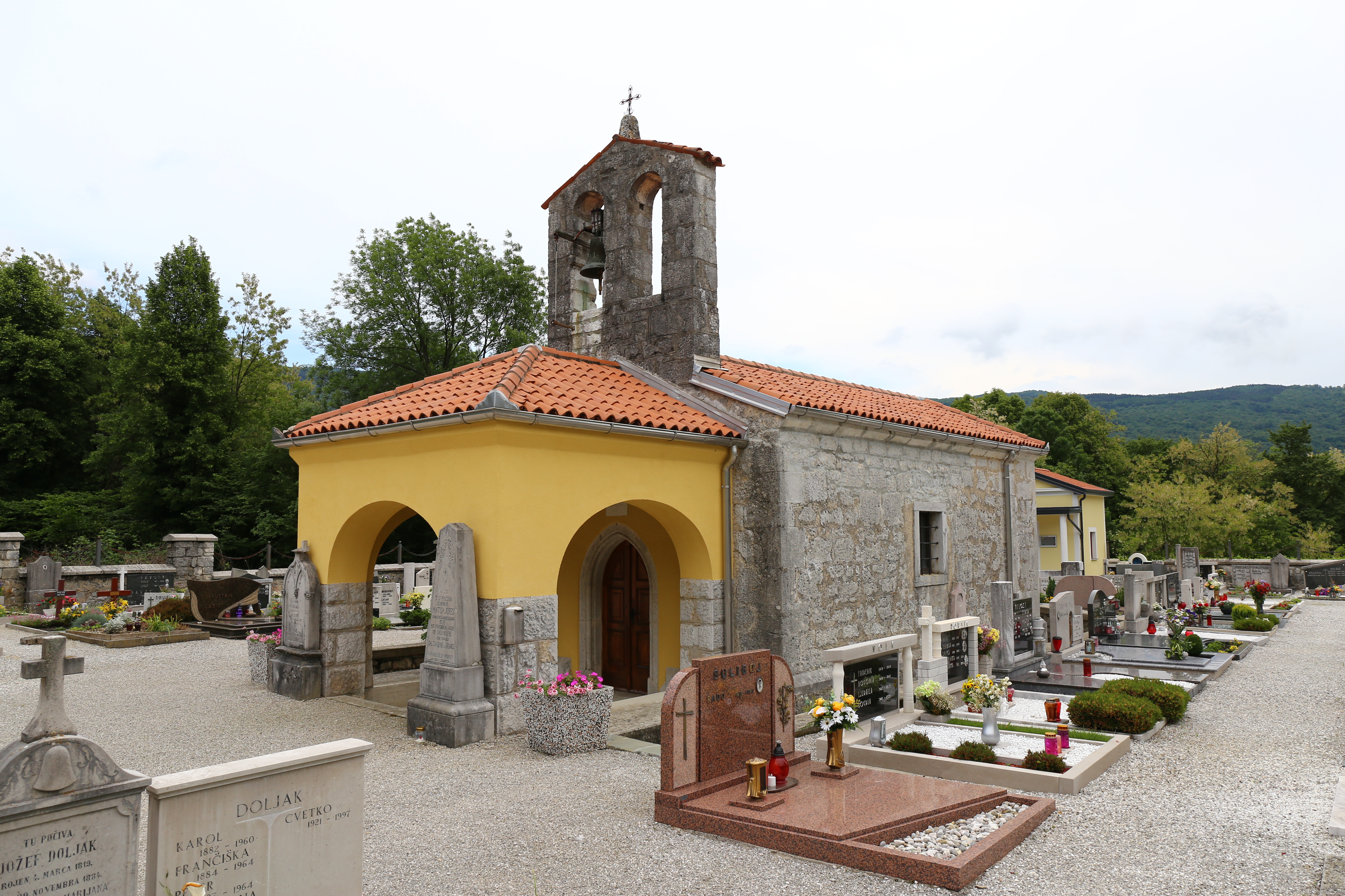 Podružnična cerkev sv. Petra v Grgarju