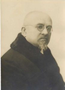 Andrej Gabršček, vir: https://upload.wikimedia.org/wikipedia/commons/e/ed/Andrej_Gabr%C5%A1%C4%8Dek_1920s.jpg